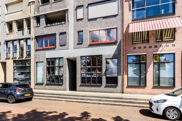 Prins Hendrikkade 92