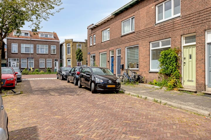 Huygensstraat 55