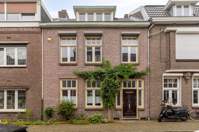 Deemselstraat 10