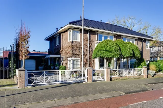 Merwestraat 17