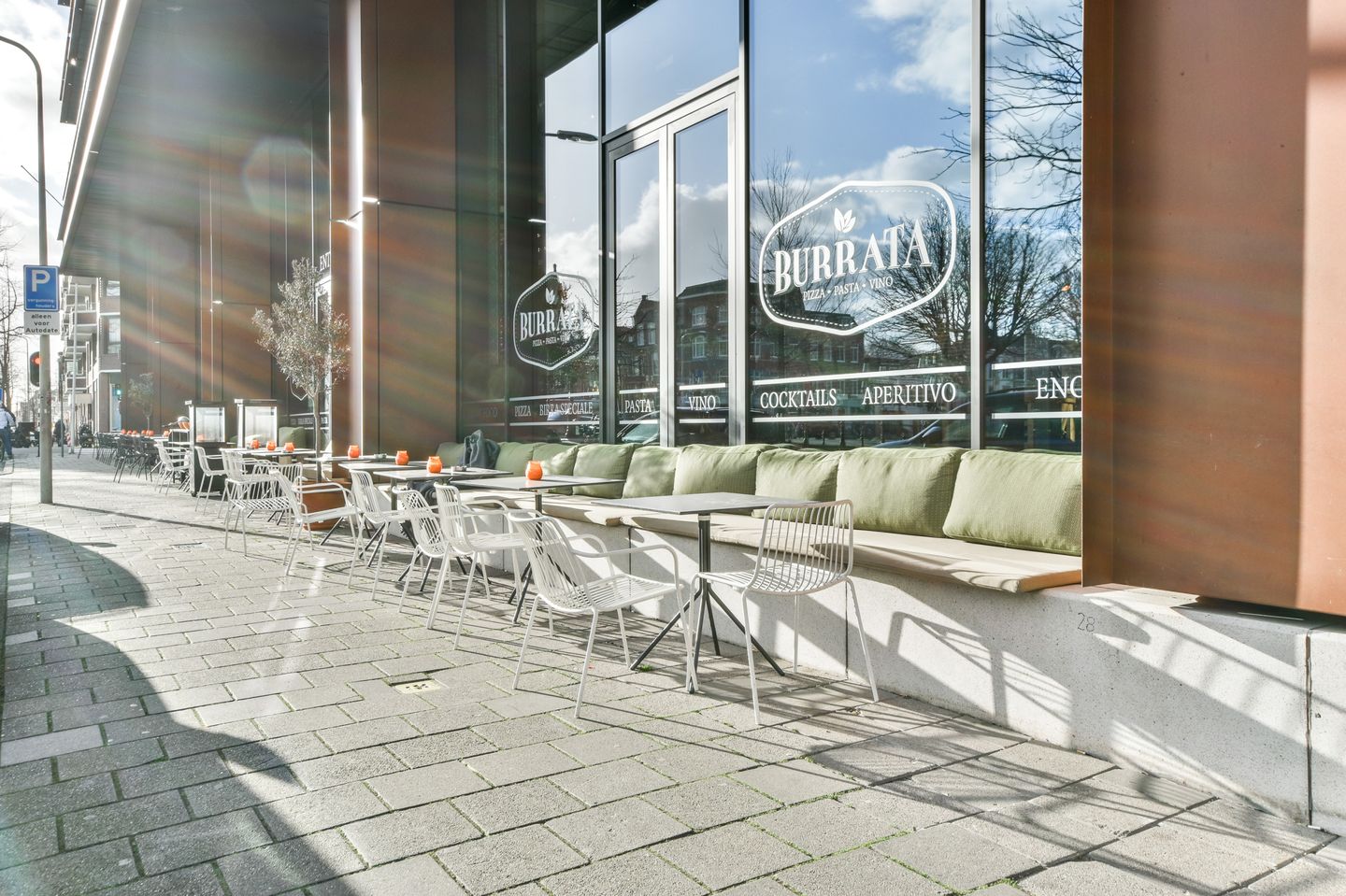 De Ruijterstraat 8-D