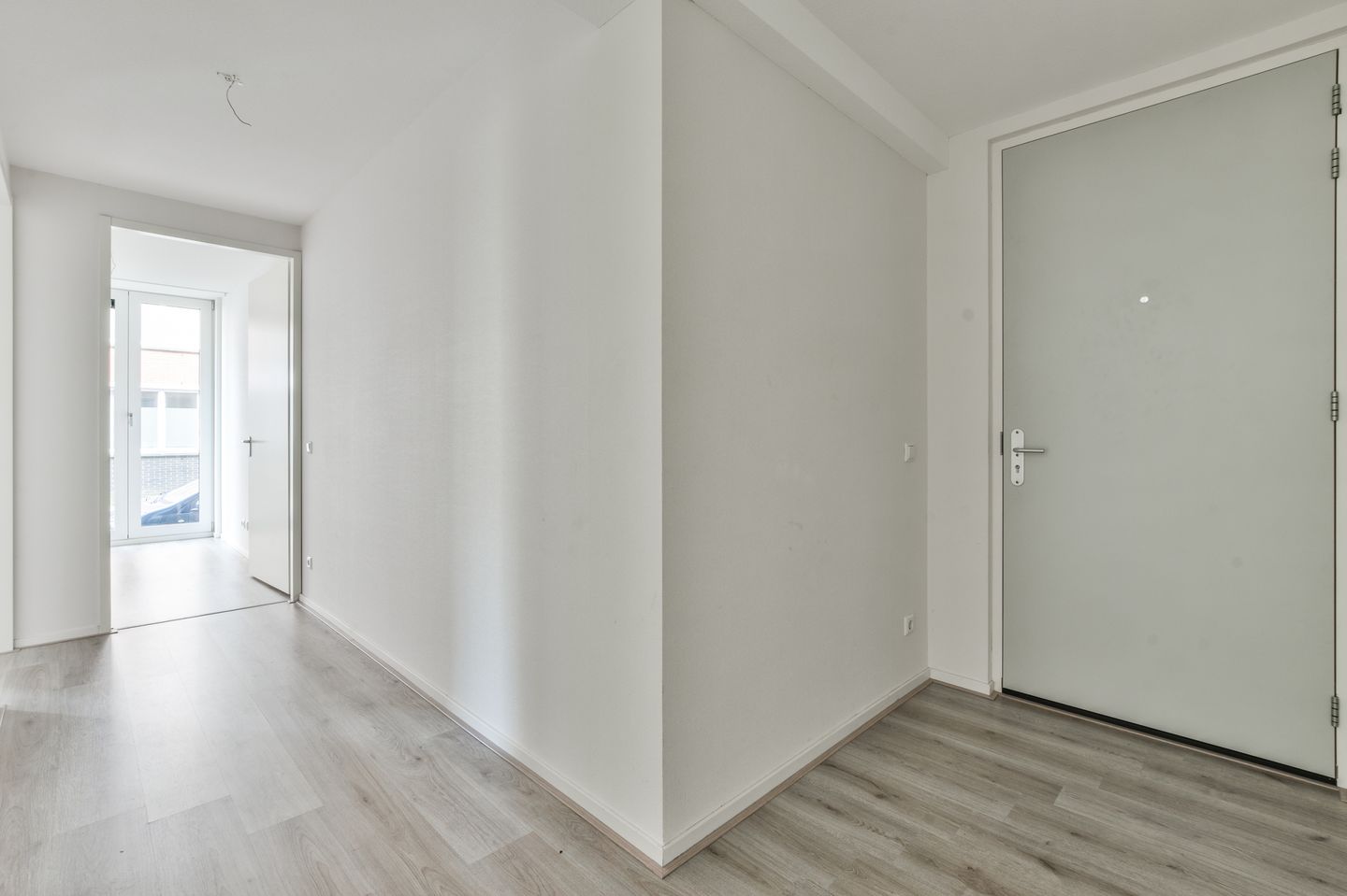 De Ruijterstraat 8-D