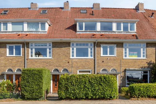 Noordelijke Parallelweg 135