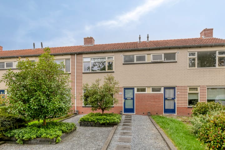Bachstraat 16