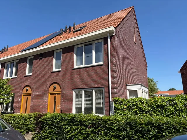 Burgemeester Blomlaan 23