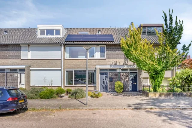 Zuiderzeelaan 24