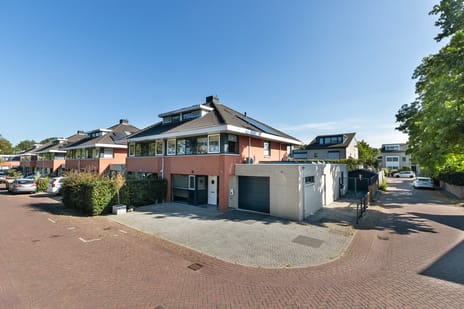 Haageinde 17
