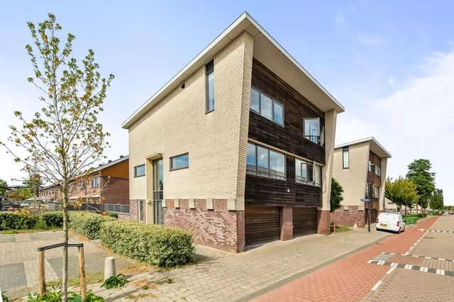 Leopoldstraat 73