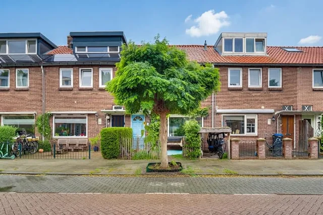 Barkasstraat 5