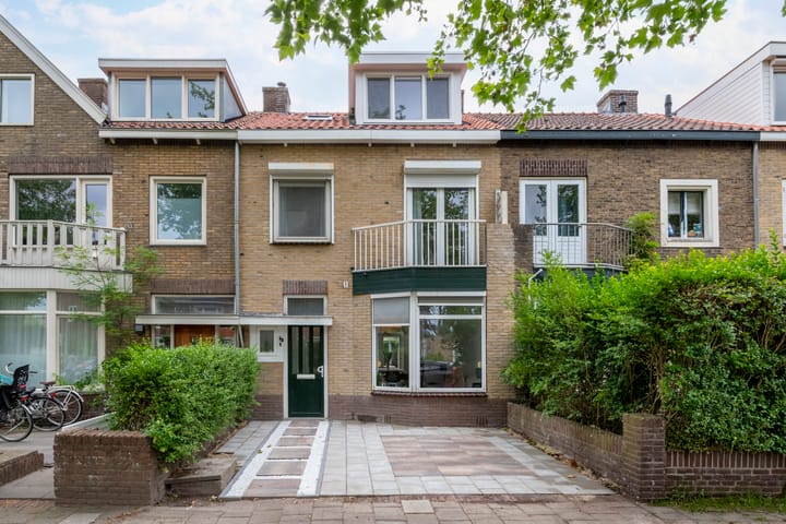 Rijksstraatweg 206
