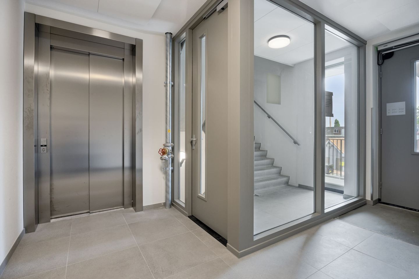 Kalverstraat 11-207