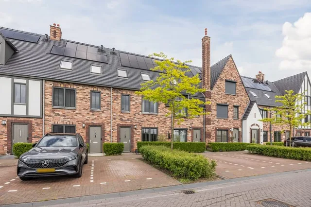 Zonnebaars 43
