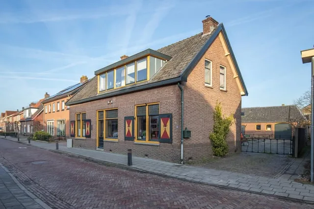 Middenstraat 36