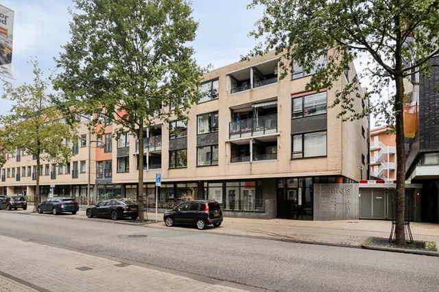 Stationsstraat 64
