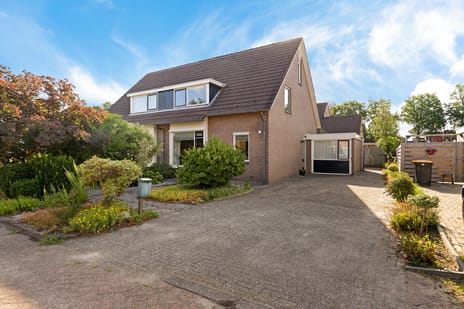 Carry van Bruggenstraat 14