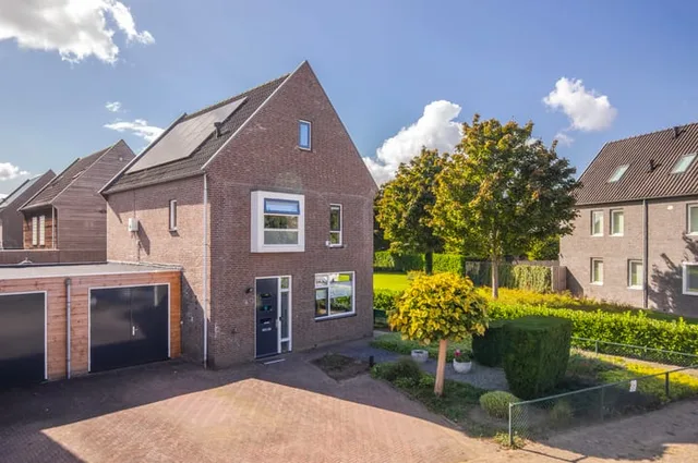 Busserstraat 2-b