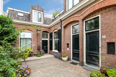 Wijde Begijnehof 44