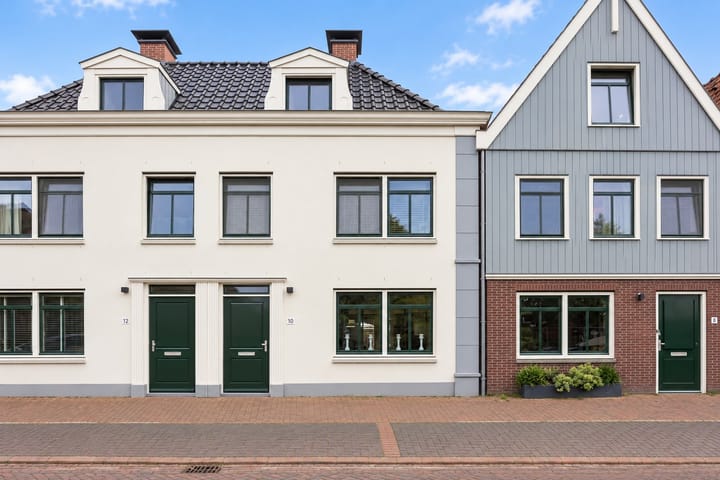 Kerkstraat 10