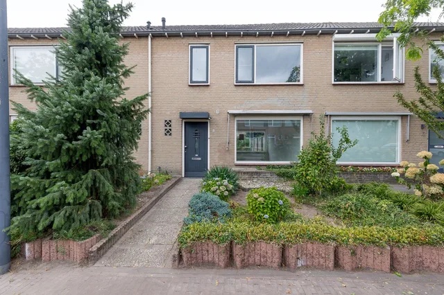 Debussystraat 4
