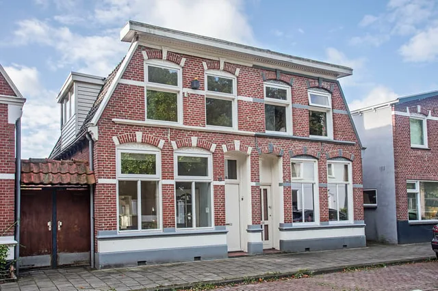 Tweede Emmastraat 21