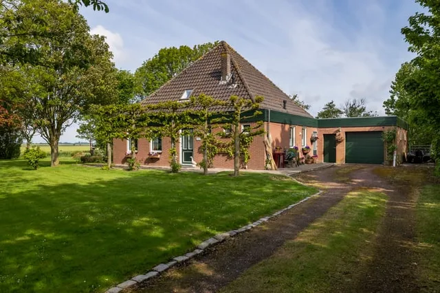 Tolkerdijk 13