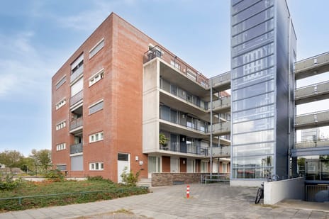 van Hogendorpstraat 86