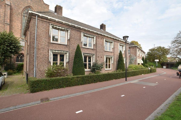 St. Walburgisplein