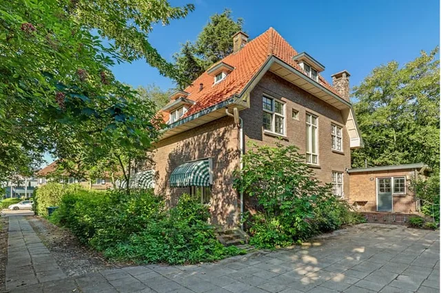 Kloetingseweg 82