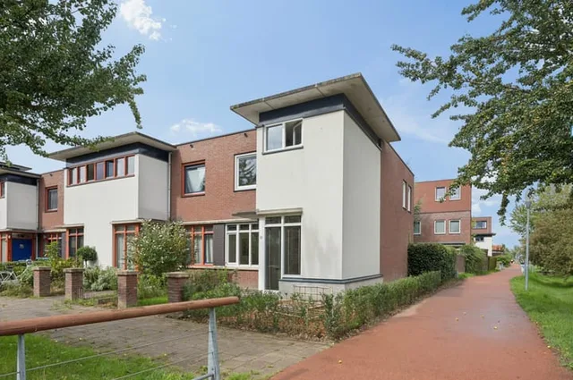Tegulastraat 2