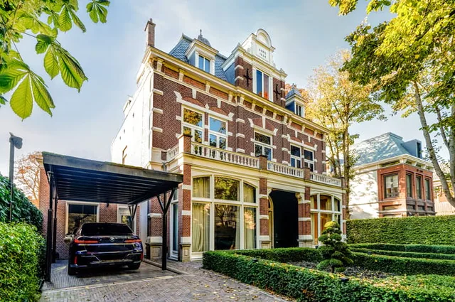 Parkweg 18