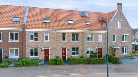 Hallehuis 44