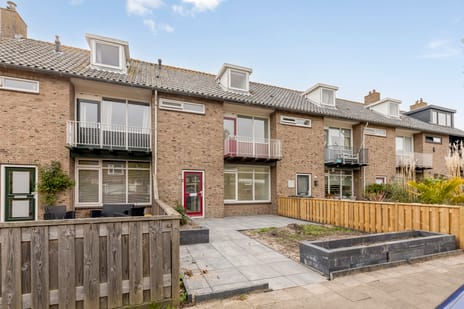 Treubstraat 8