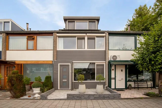 Da Costastraat 111