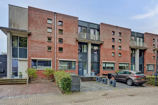 Leonard Springerlaan 250