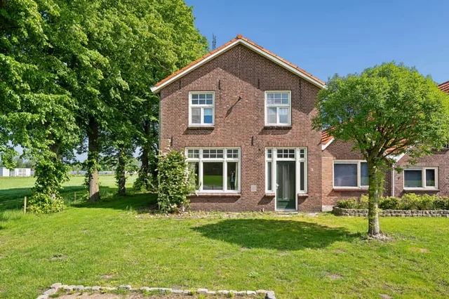 Kerkweg 12
