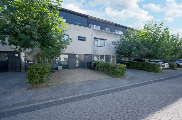 Floris Versterstraat 36