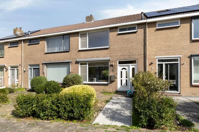 Tjalkstraat 17