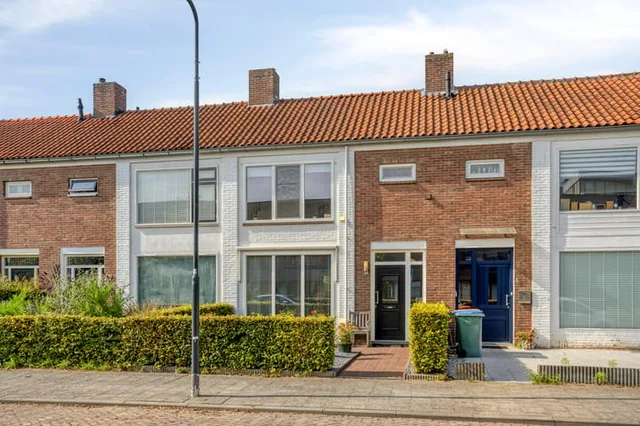 Topaasstraat 6