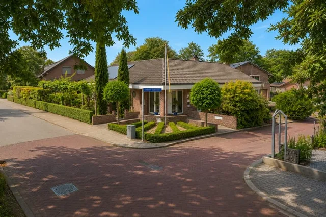 Albert Cuypstraat 1