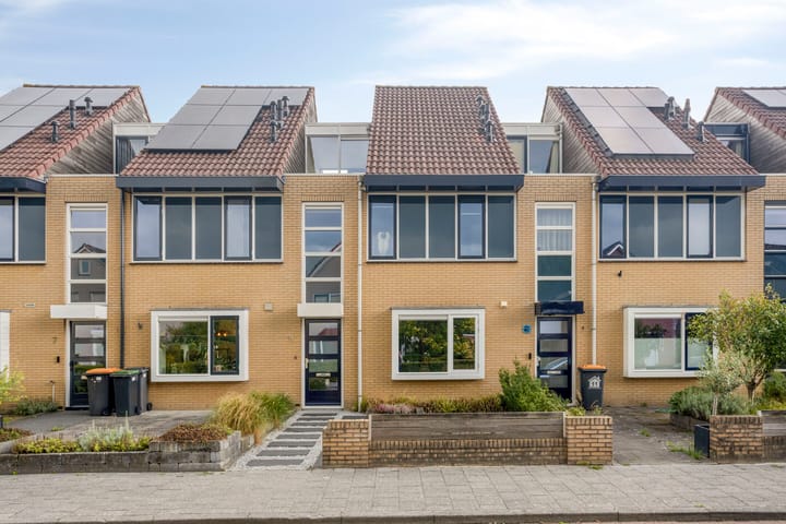 Abe Lenstrastraat 9
