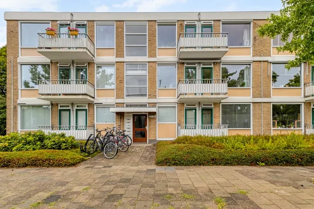 Hijmans van den Berghlaan 74