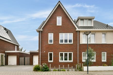 Pieter van den Hoogenbandstraat 38