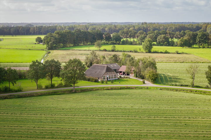 Overmeenweg 2