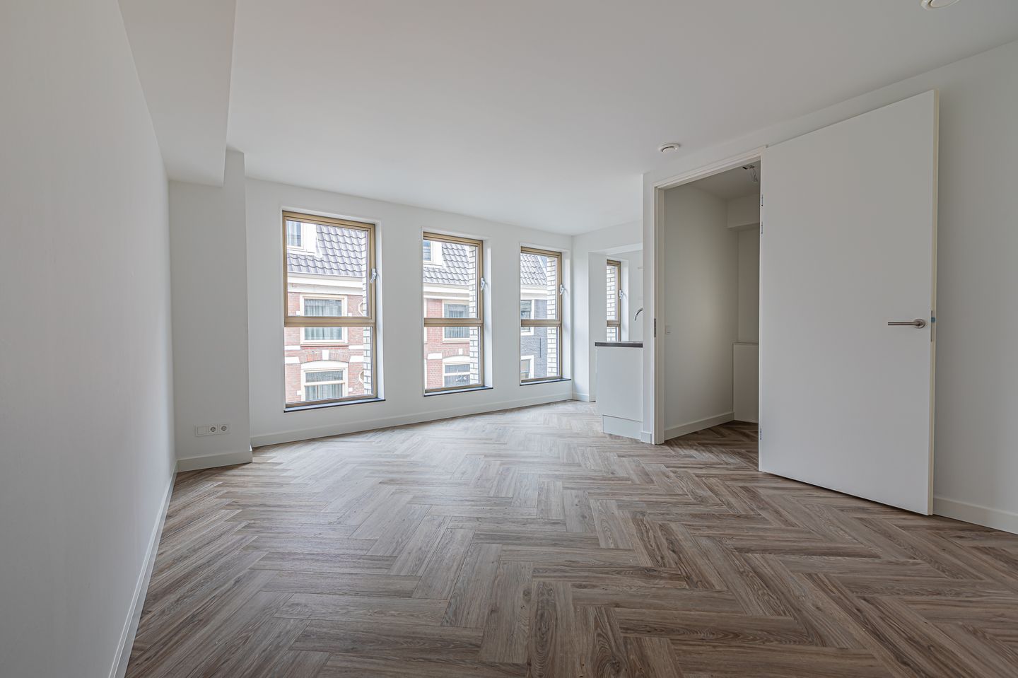 Lange Leidsedwarsstraat 70-A