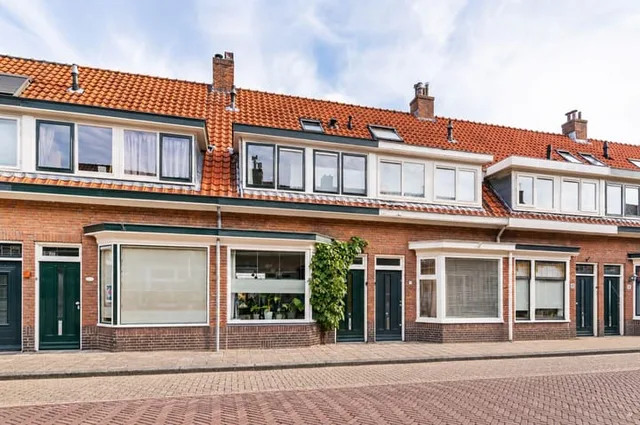 Buys Ballotstraat 12