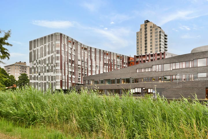 Van Leijenberghlaan 8-S