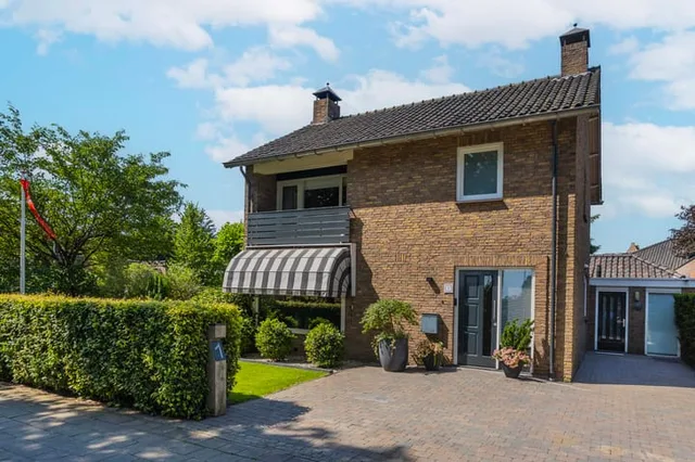 Lijsterbesstraat 1