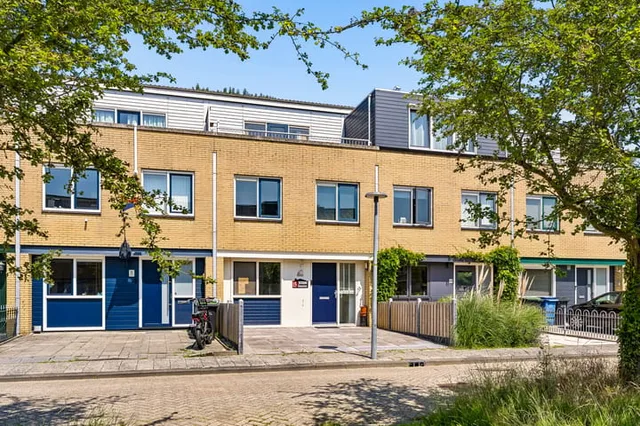 J. Greshoffstraat 15