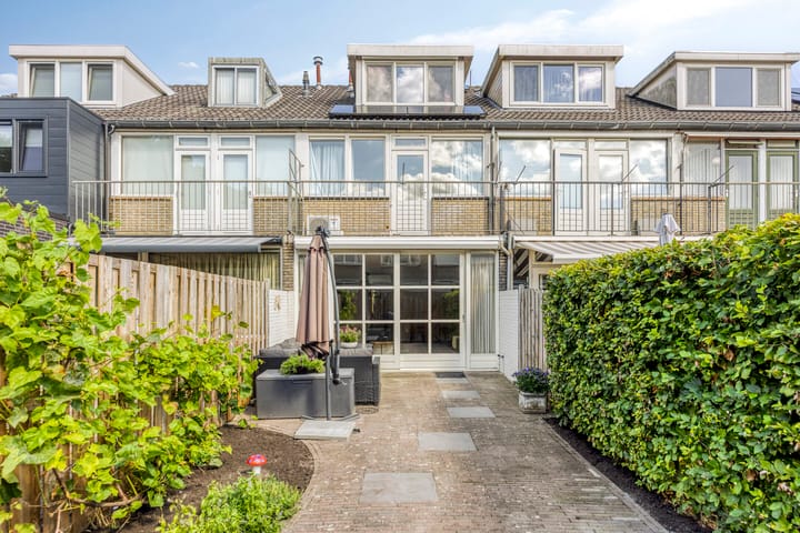 G.R. van Kinschotstraat 37