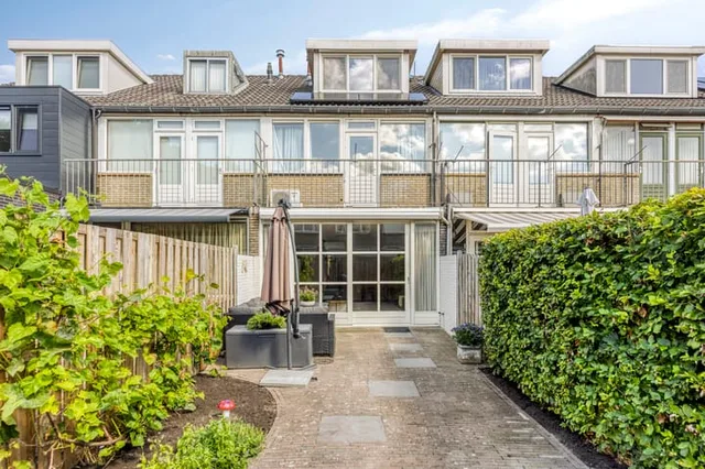 G.R. van Kinschotstraat 37